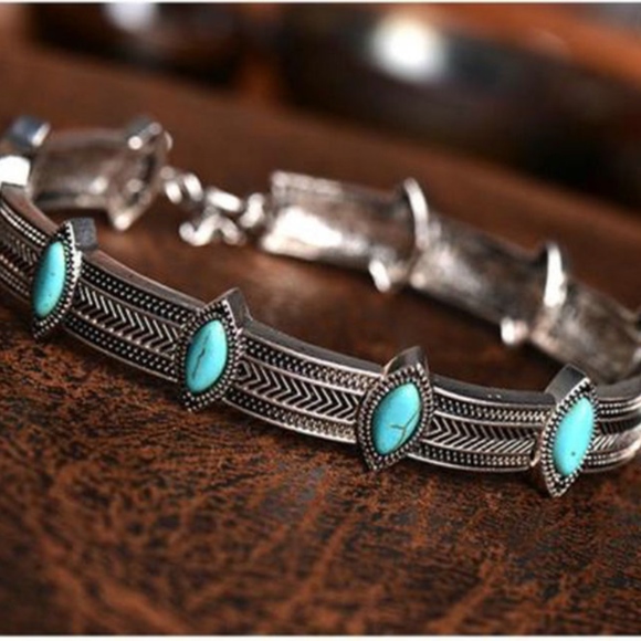 Buckle Jewelry - NWT WOMEN'S BOHO CHOCKER NECKLACE